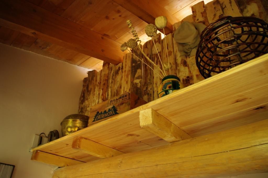 Maison D'Hotes Lou Cliou Cliousclat Rum bild