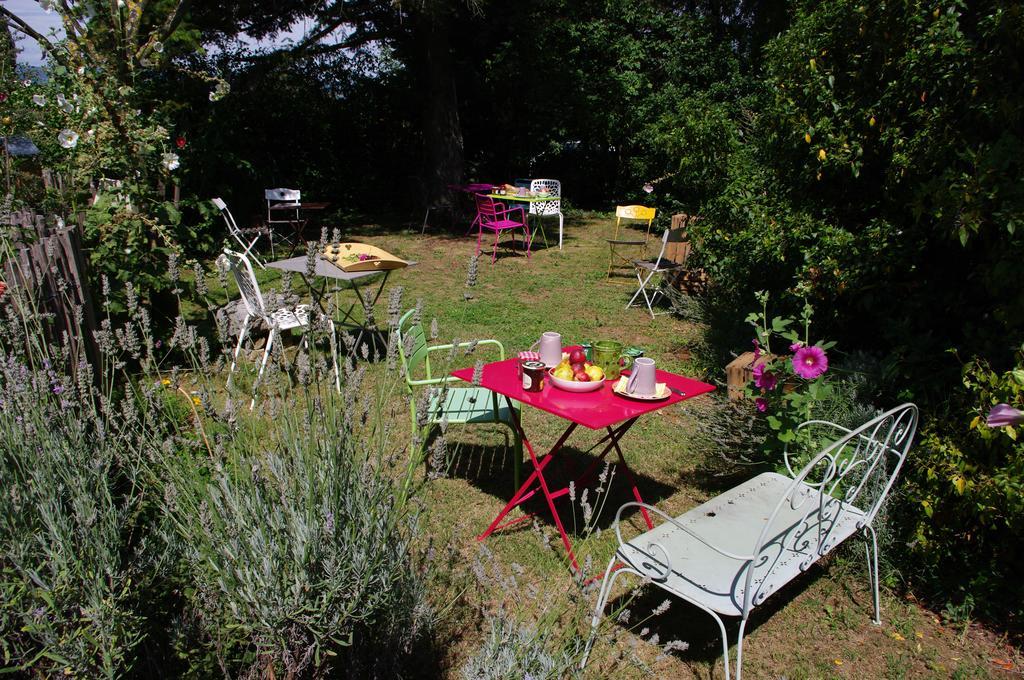 Maison D'Hotes Lou Cliou Cliousclat Rum bild