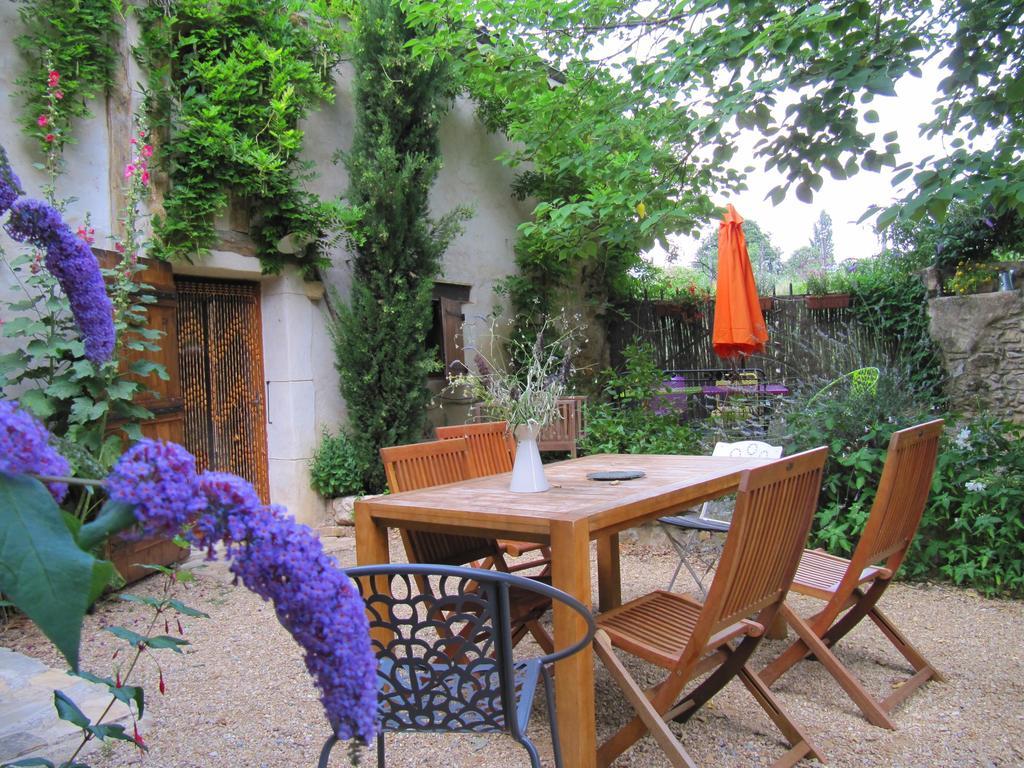 Maison D'Hotes Lou Cliou Cliousclat Rum bild