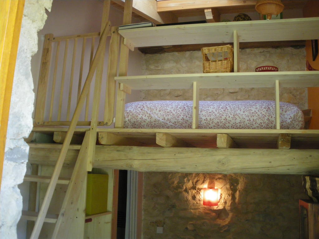 Maison D'Hotes Lou Cliou Cliousclat Rum bild